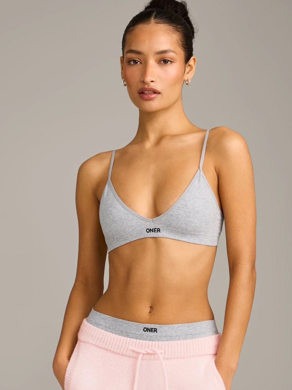 Oner Active -  SEAMLESS STRAPPY BRALETTE